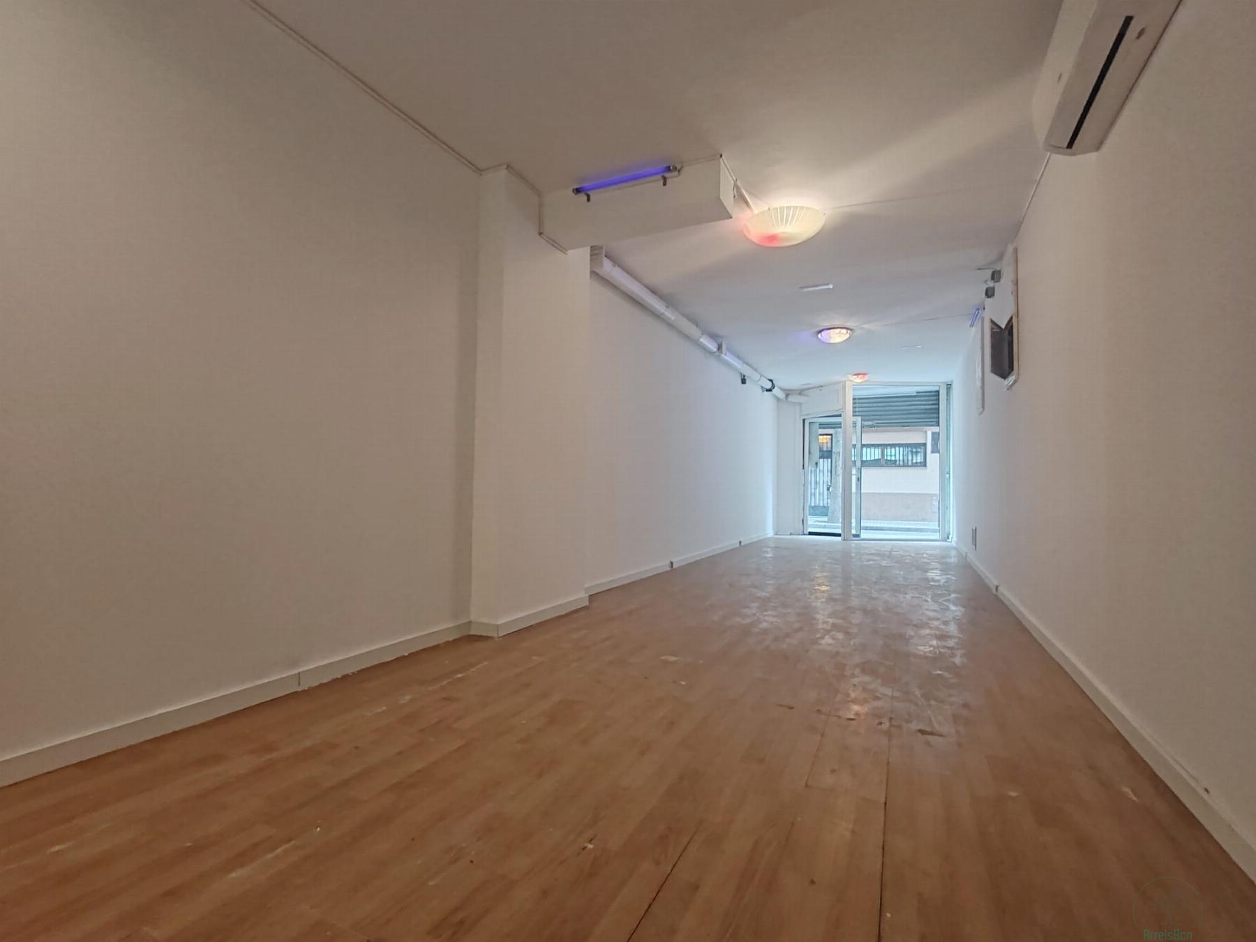 For sale of study in Barcelona