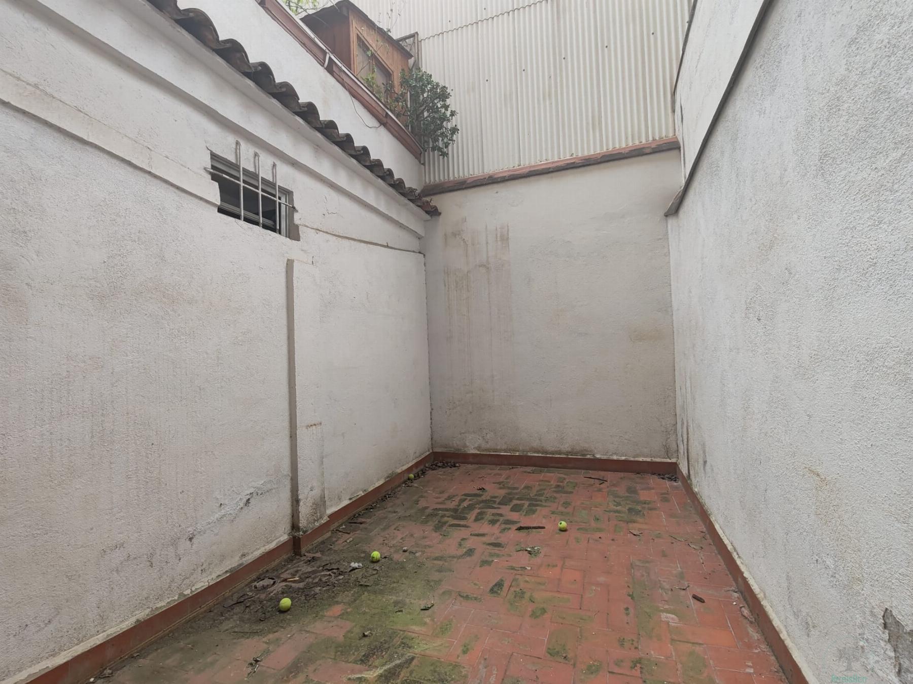 For sale of study in Barcelona