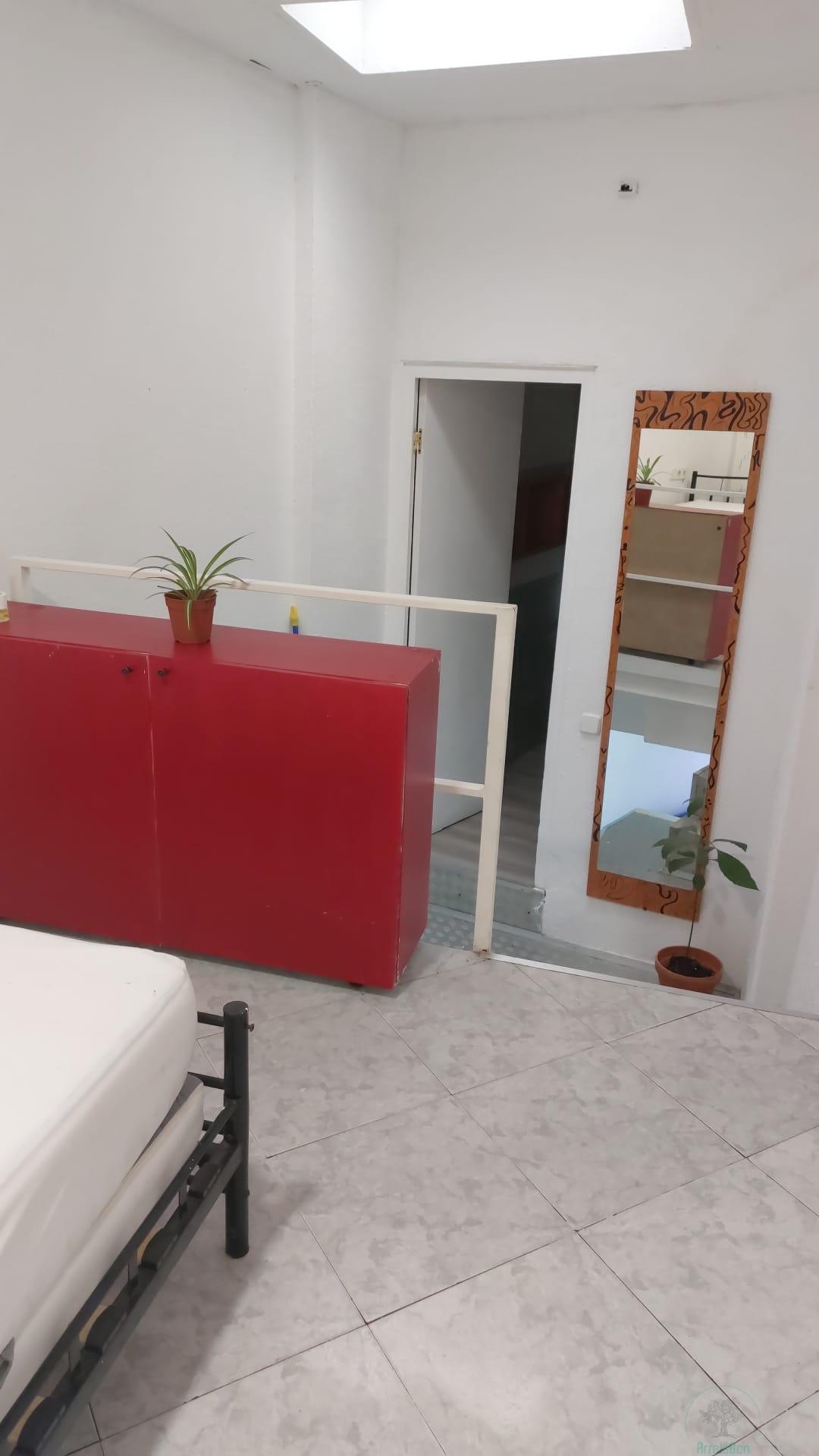 For rent of study in Barcelona