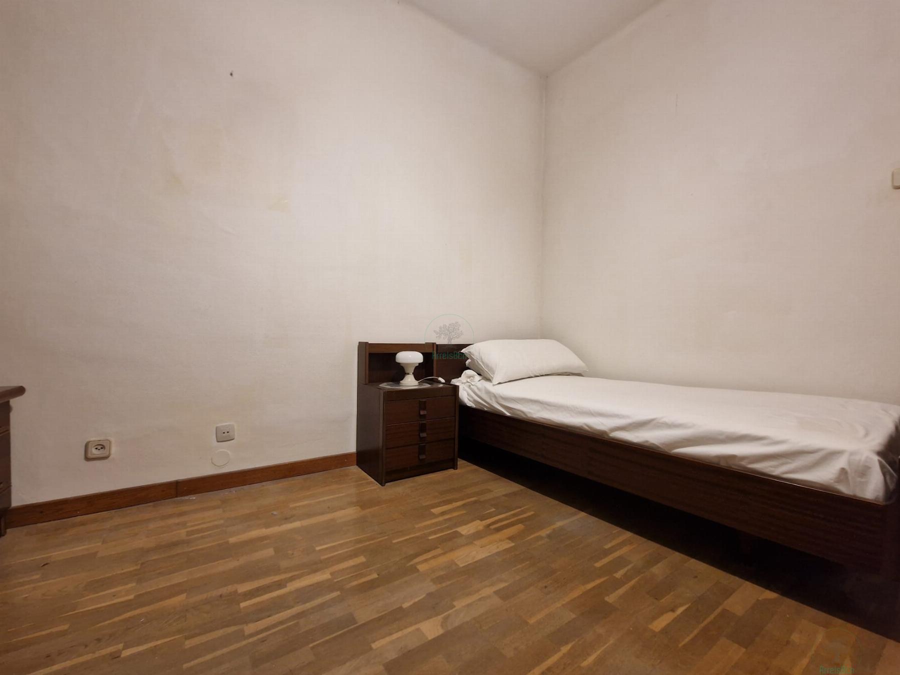 For sale of flat in Barcelona
