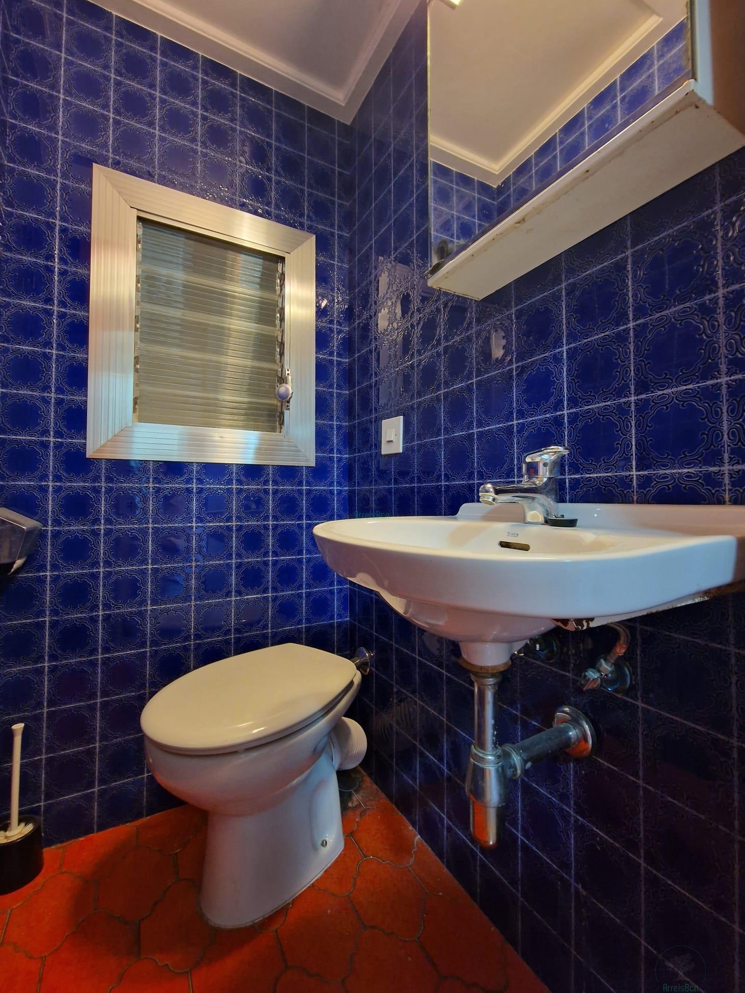 For sale of flat in Barcelona