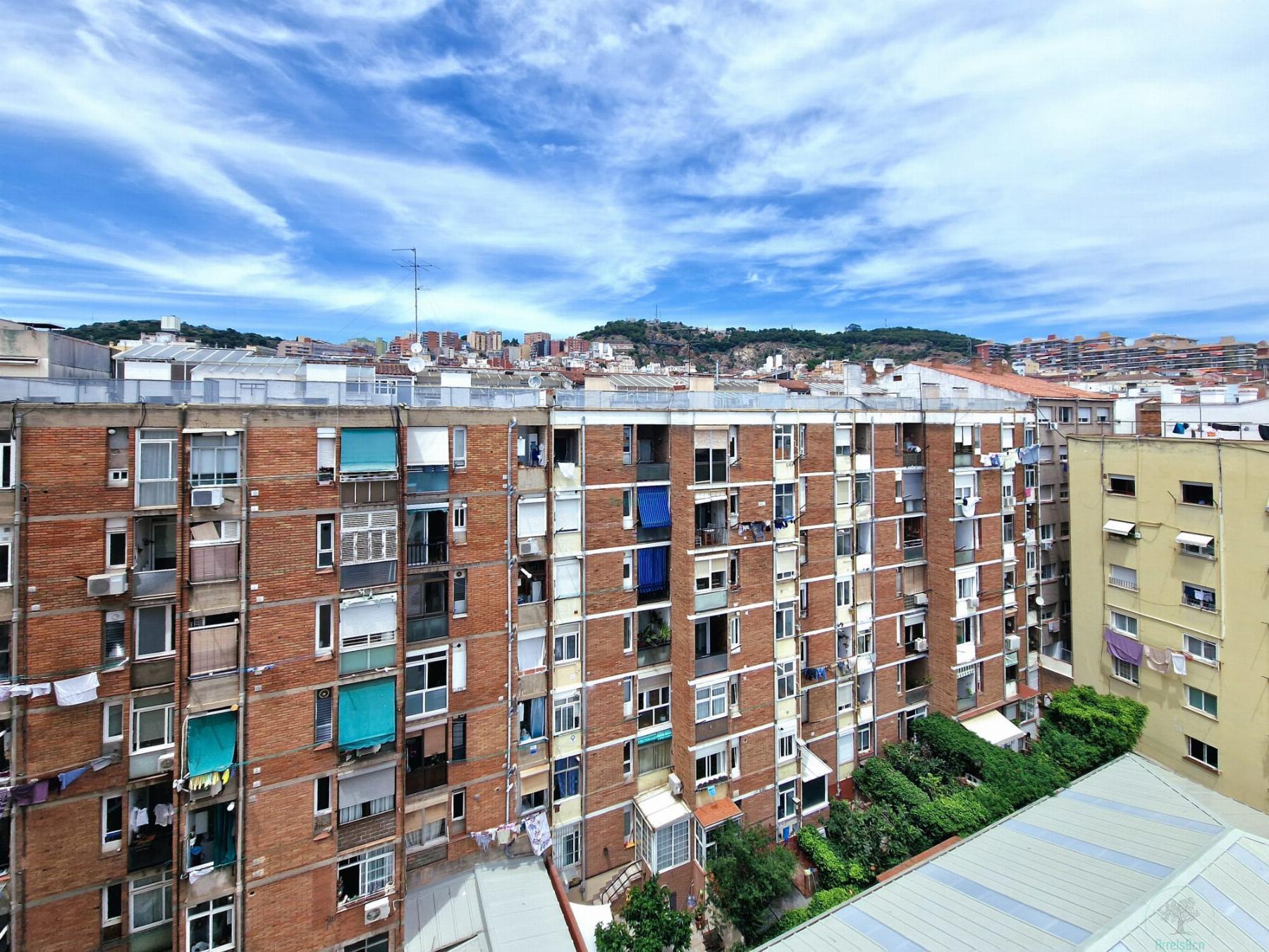 For sale of flat in Barcelona