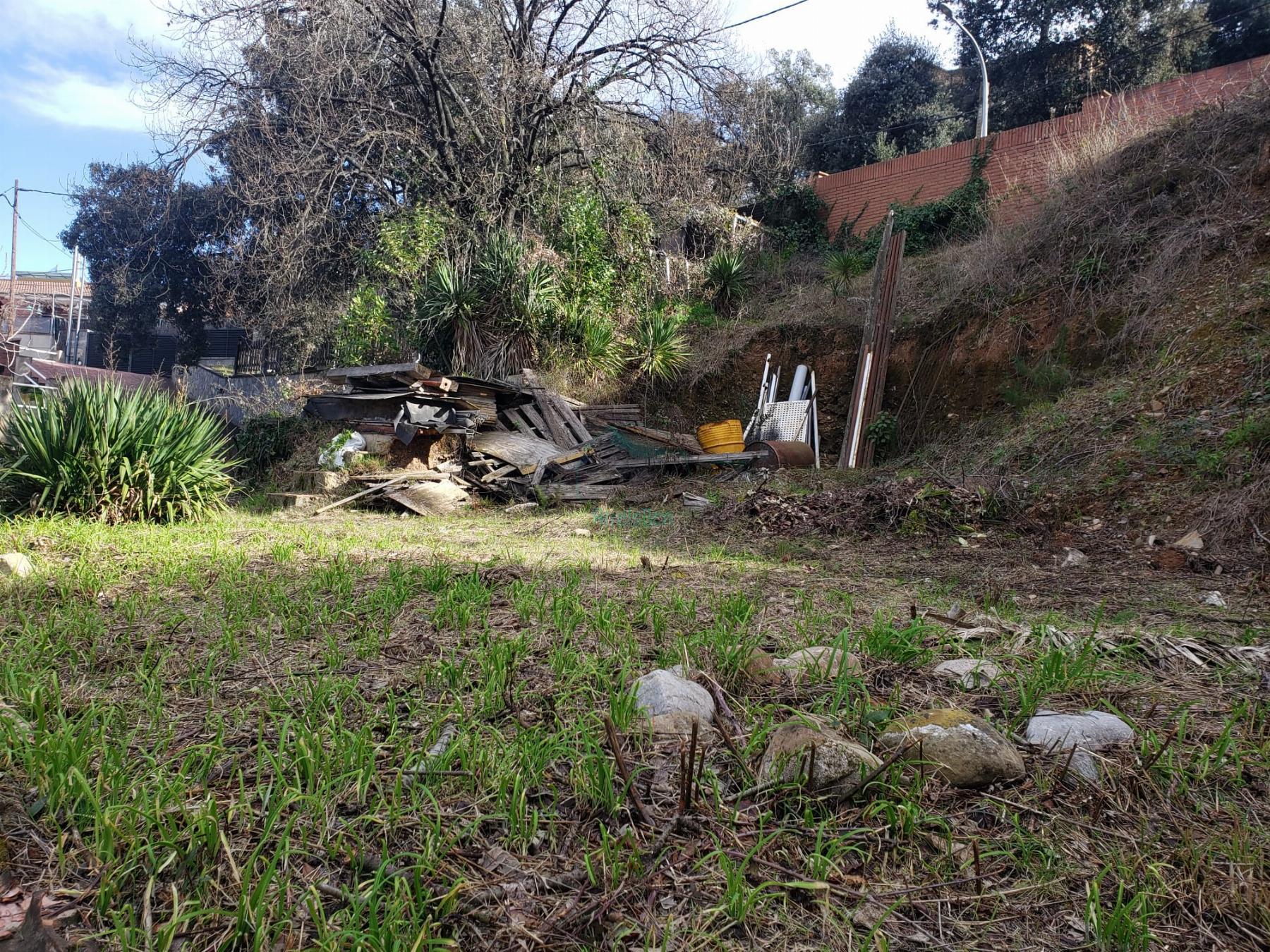 Venta de terreno en Cerdanyola del Vallès