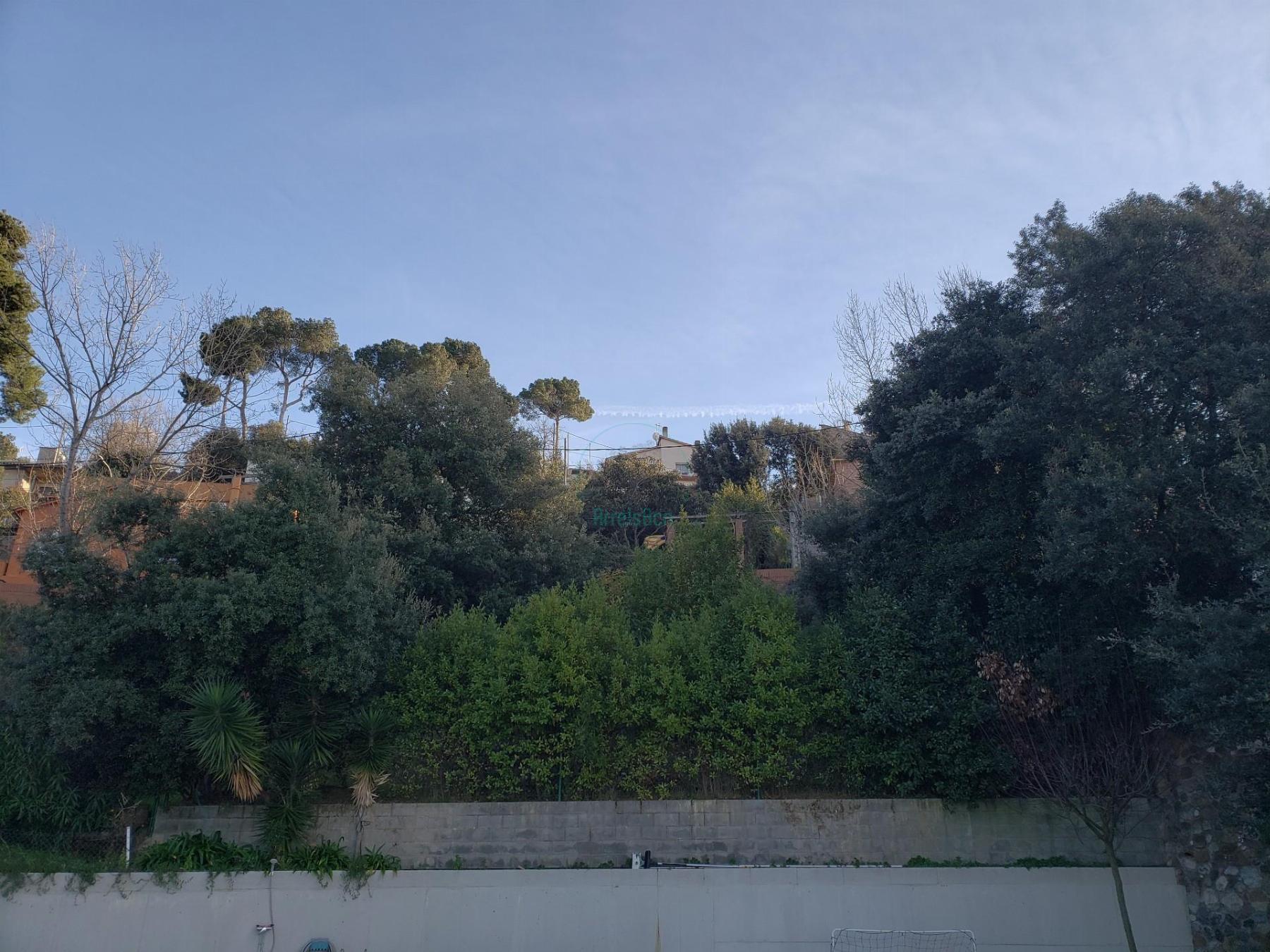 Venta de terreno en Cerdanyola del Vallès