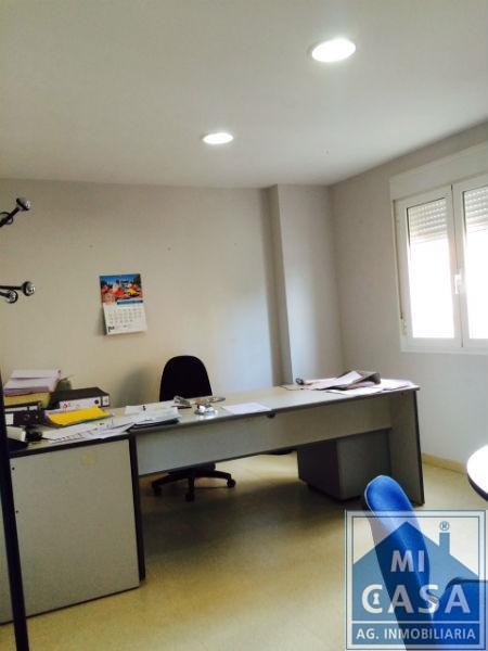 For sale of office in Mérida