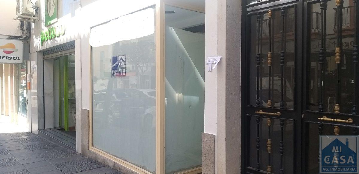 For sale of commercial in Mérida