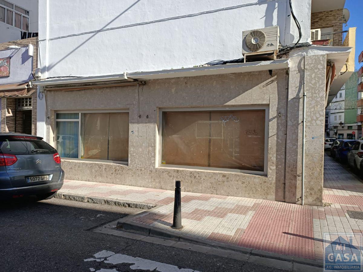 For sale of commercial in Mérida
