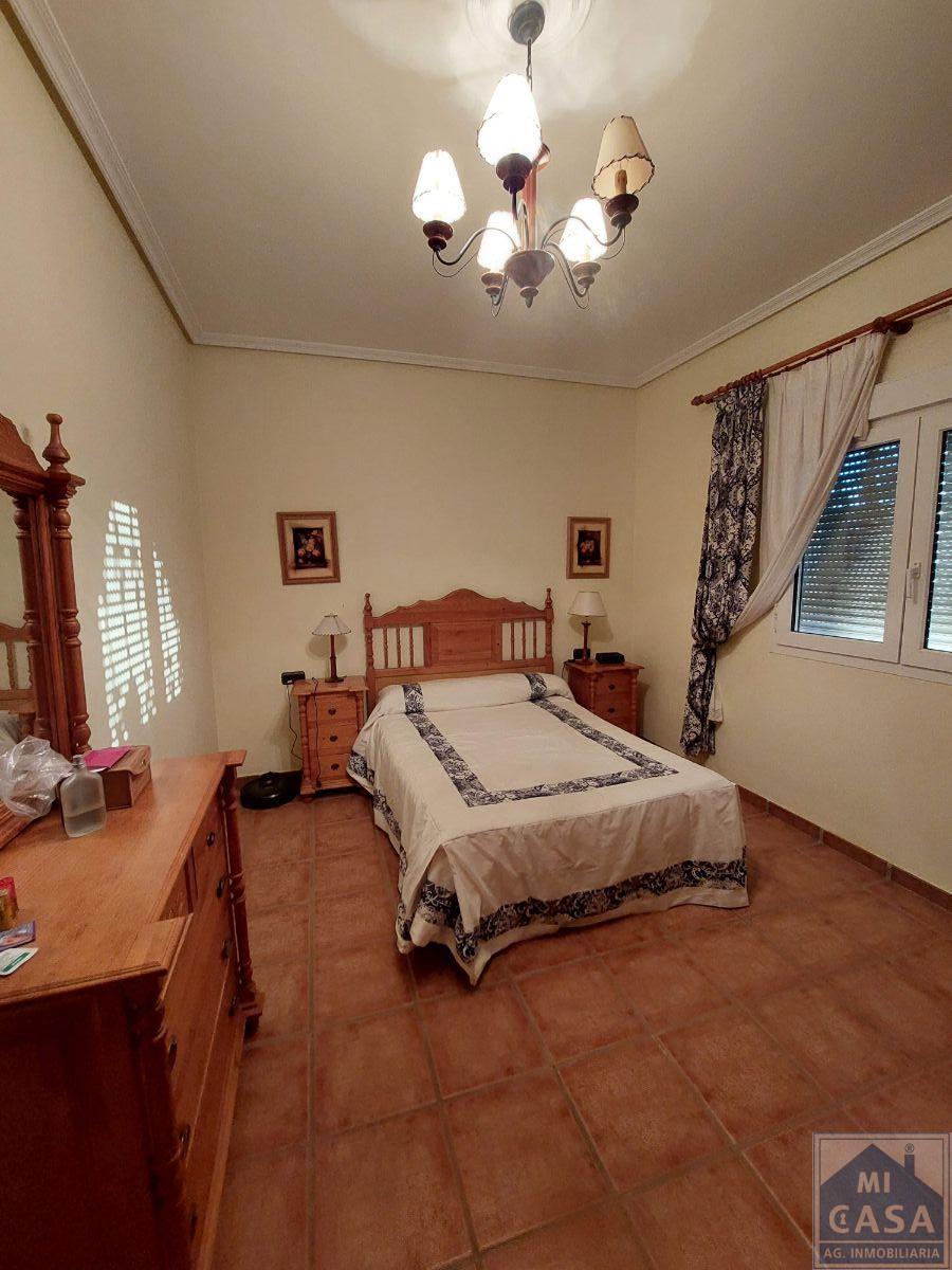 For sale of chalet in Mérida