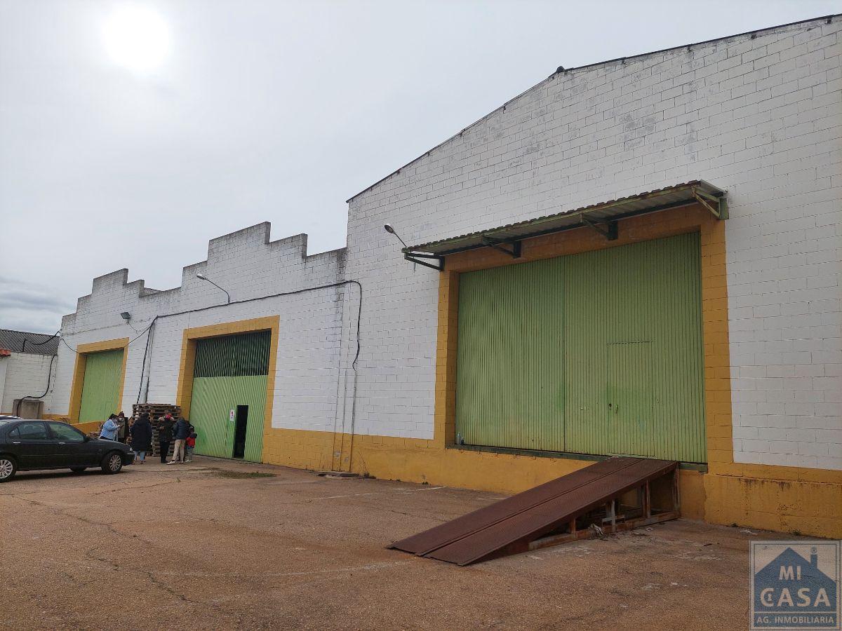 For rent of industrial plant/warehouse in Mérida