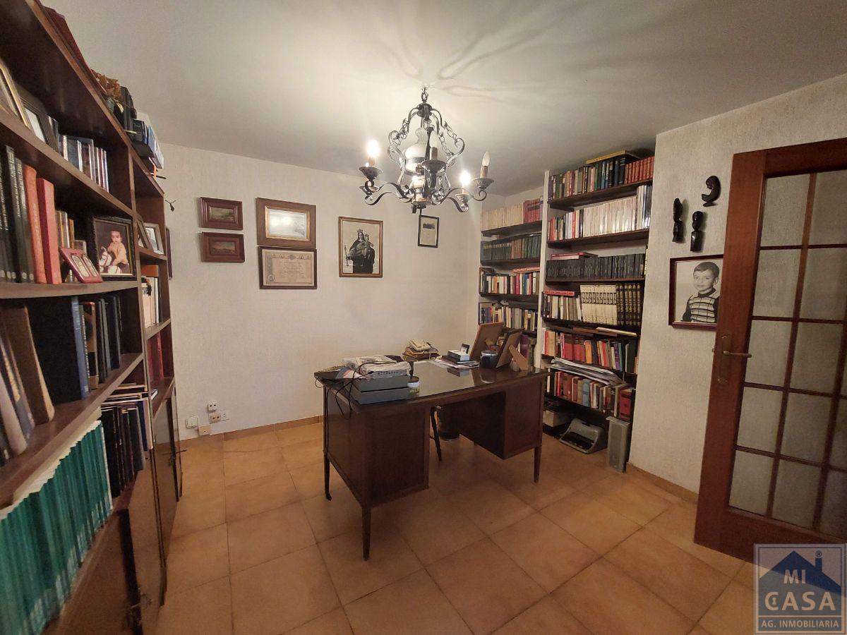 For sale of chalet in Mérida