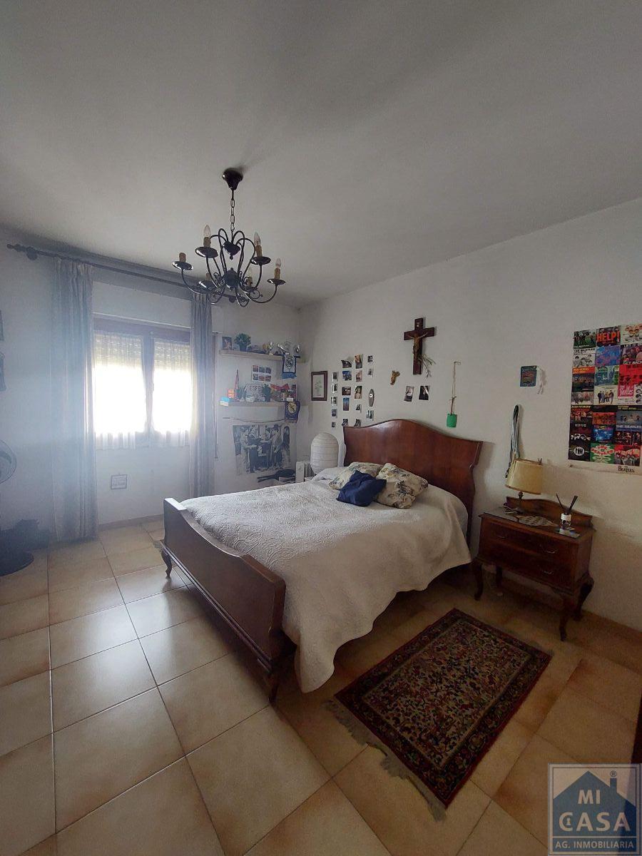 For sale of chalet in Mérida