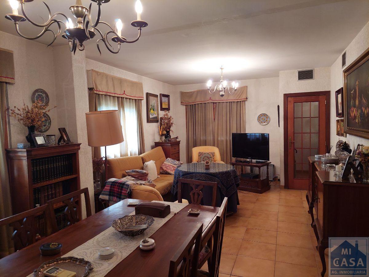 For sale of chalet in Mérida