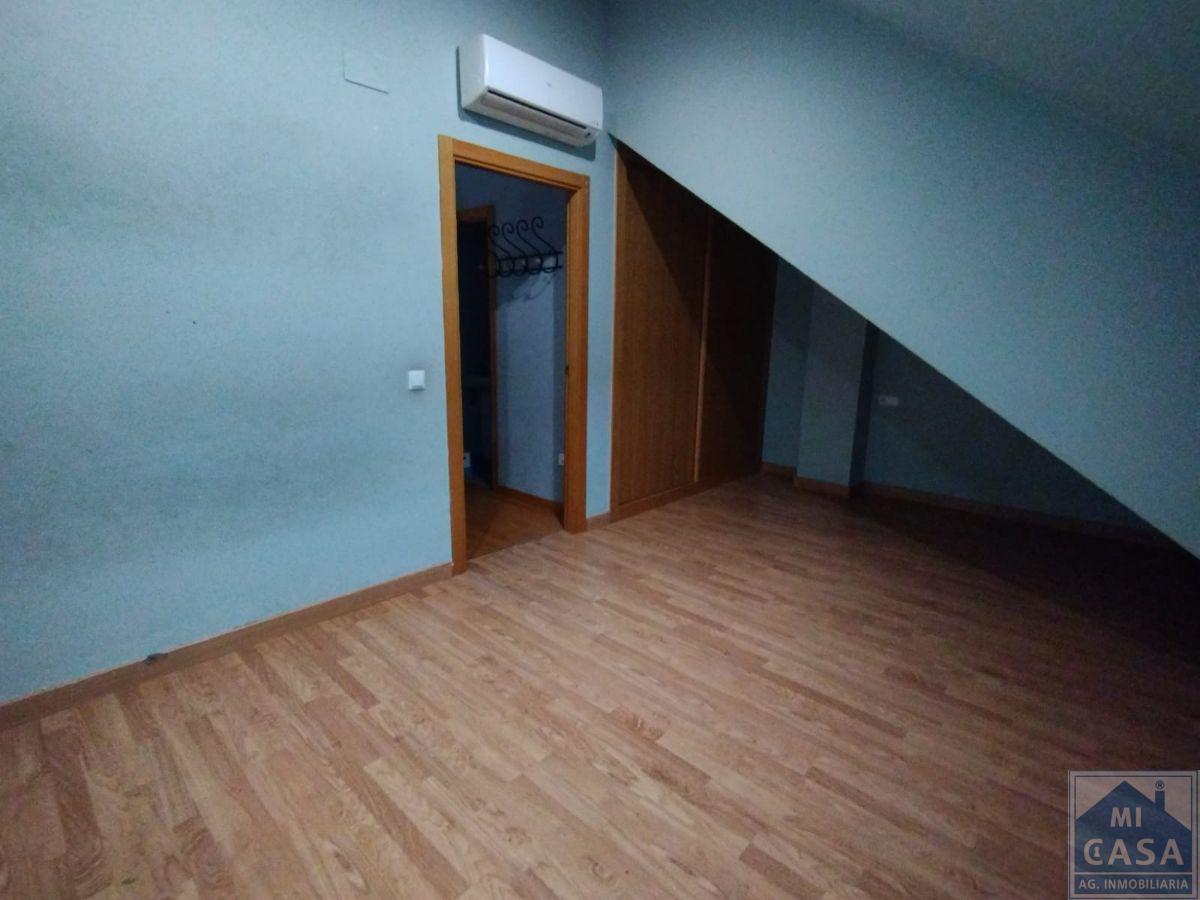 For sale of chalet in Mérida