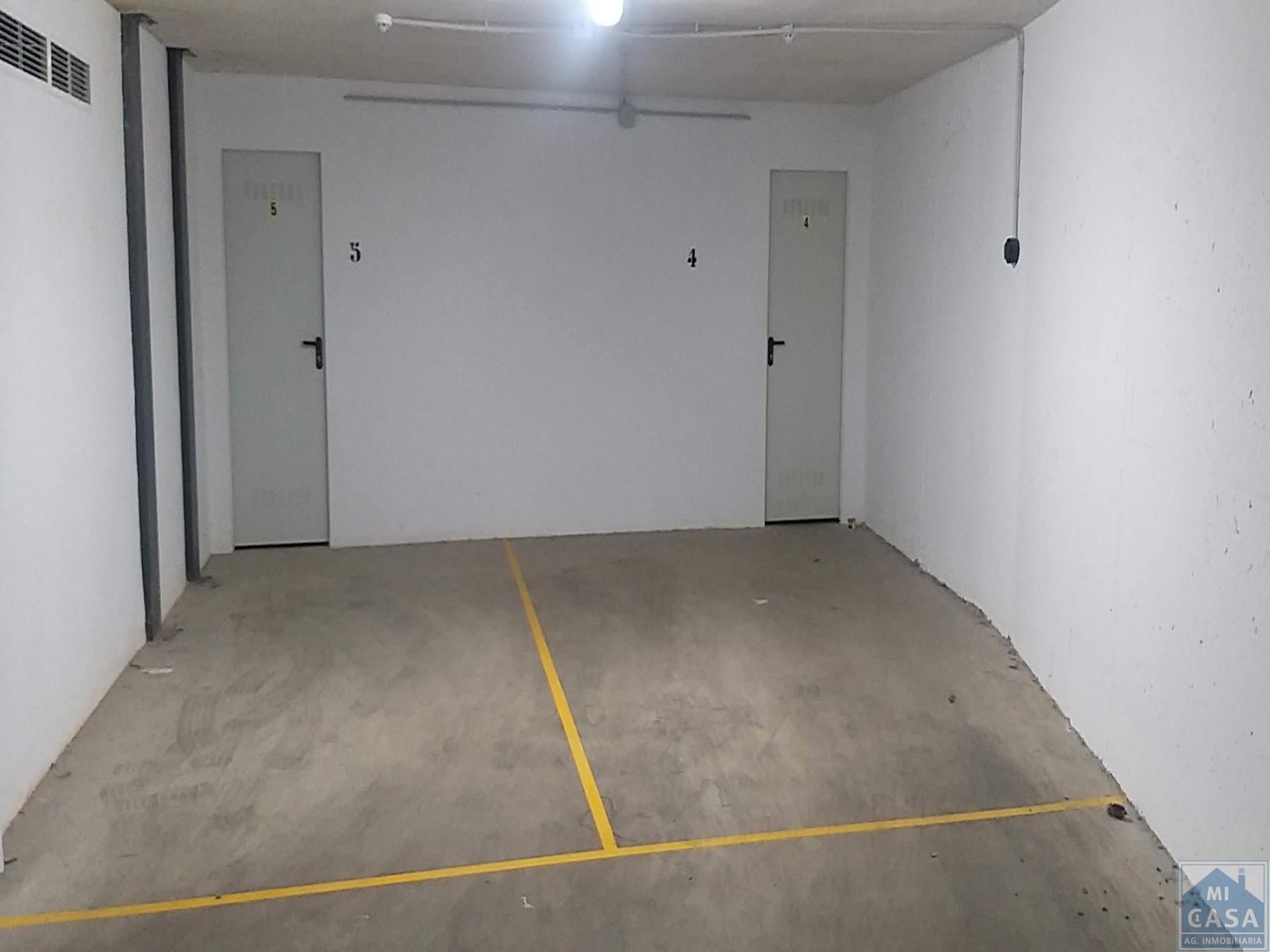 For sale of garage in Mérida