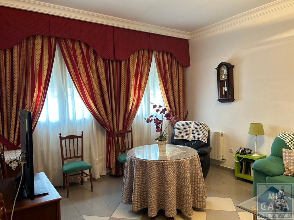 For sale of house in Don Álvaro