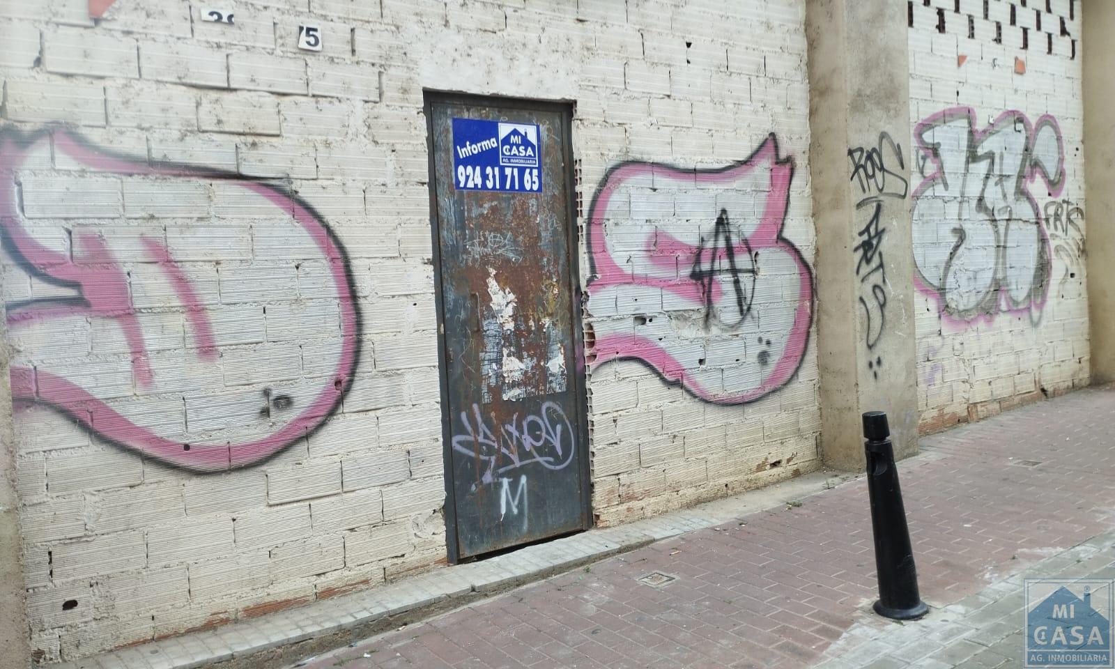 For sale of commercial in Mérida