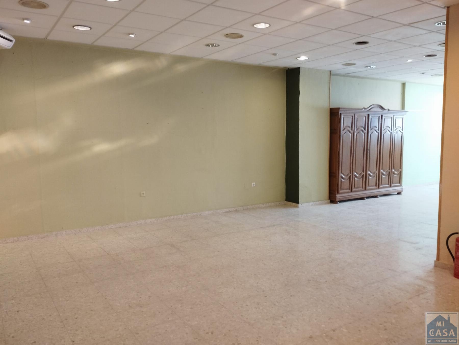 For rent of commercial in Mérida