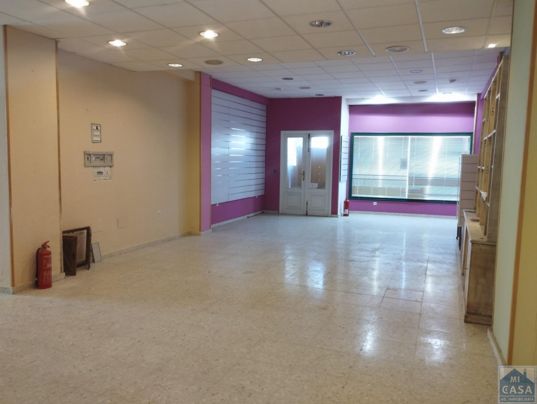 For rent of commercial in Mérida