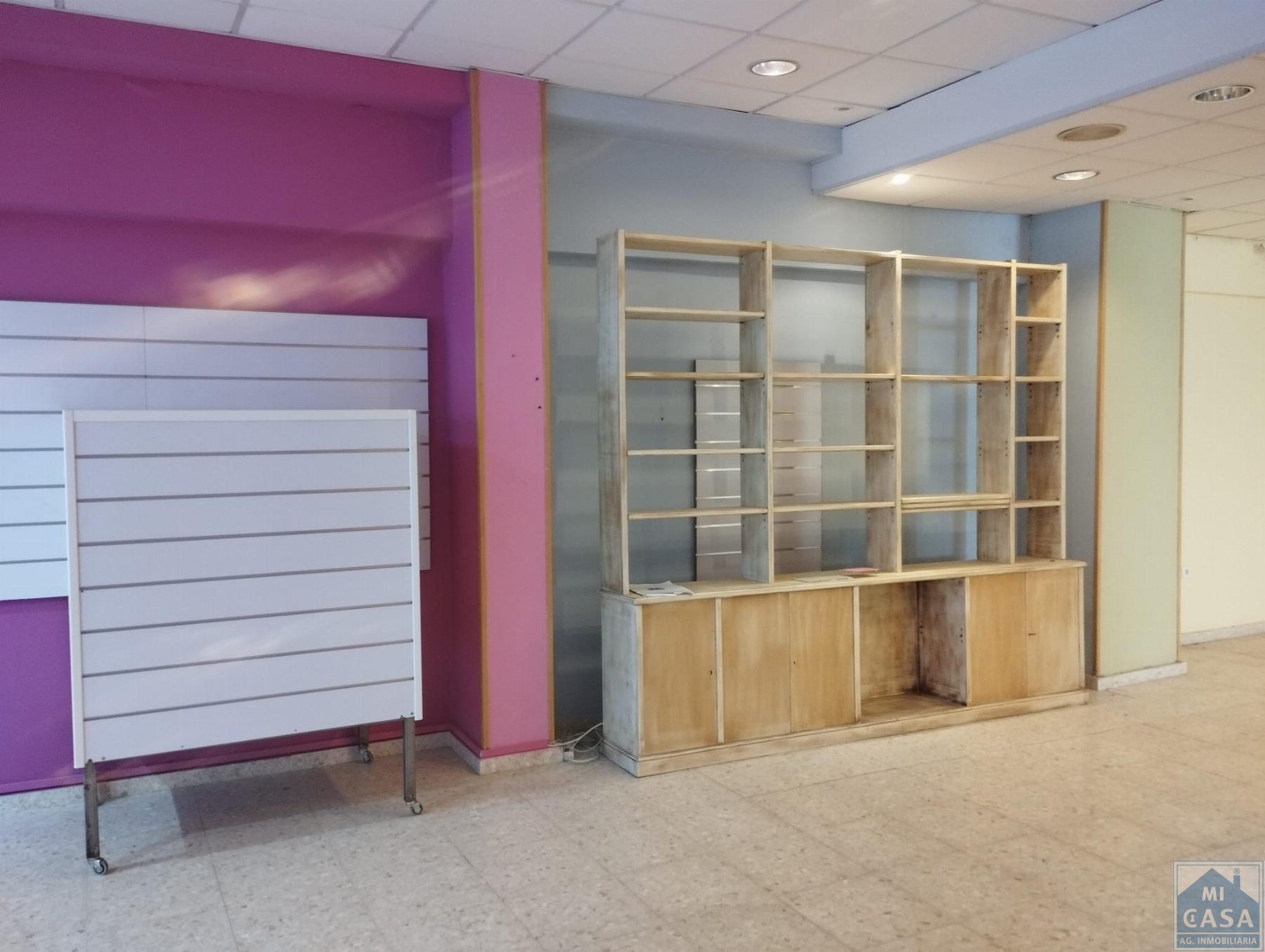 For rent of commercial in Mérida
