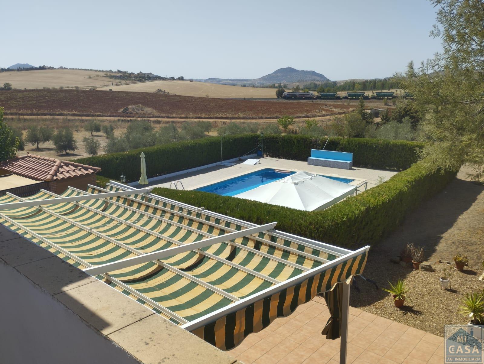 For sale of house in Don Álvaro