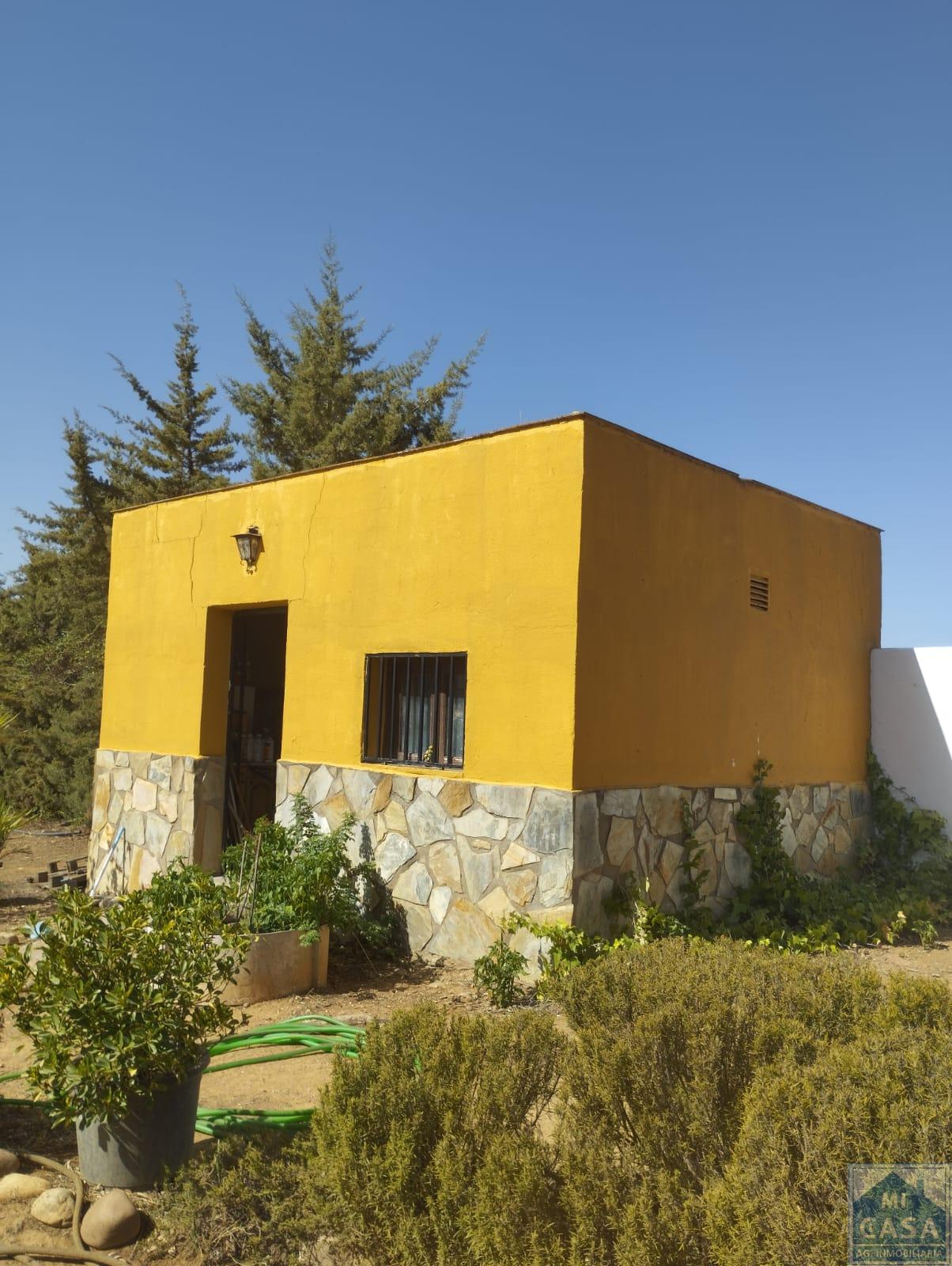 For sale of house in Don Álvaro