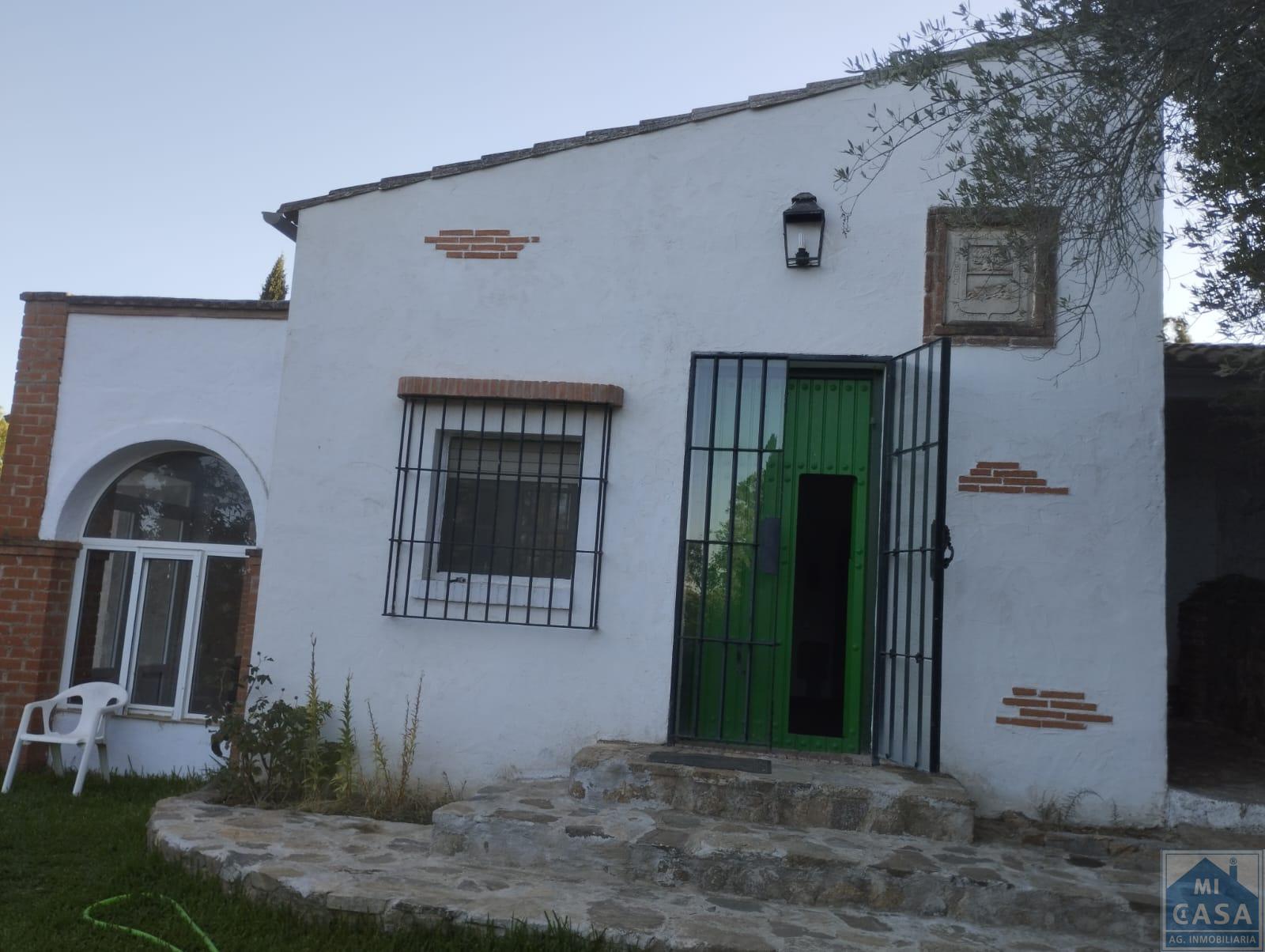 Venta de finca rústica en Valverde de Mérida