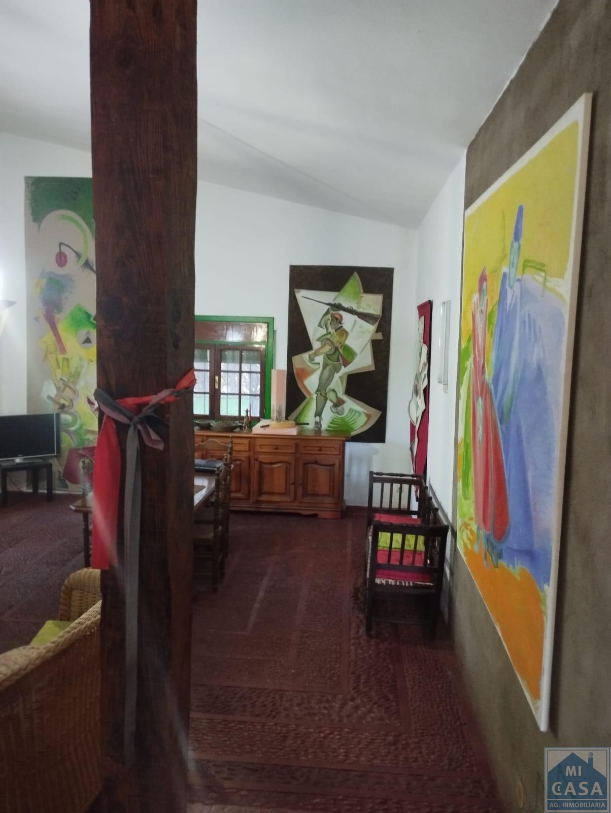 For sale of rural property in Valverde de Mérida