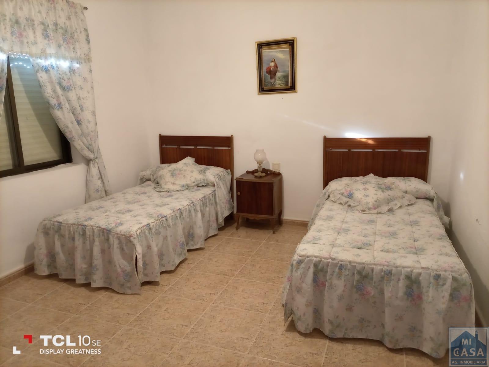 For sale of chalet in Alcuéscar
