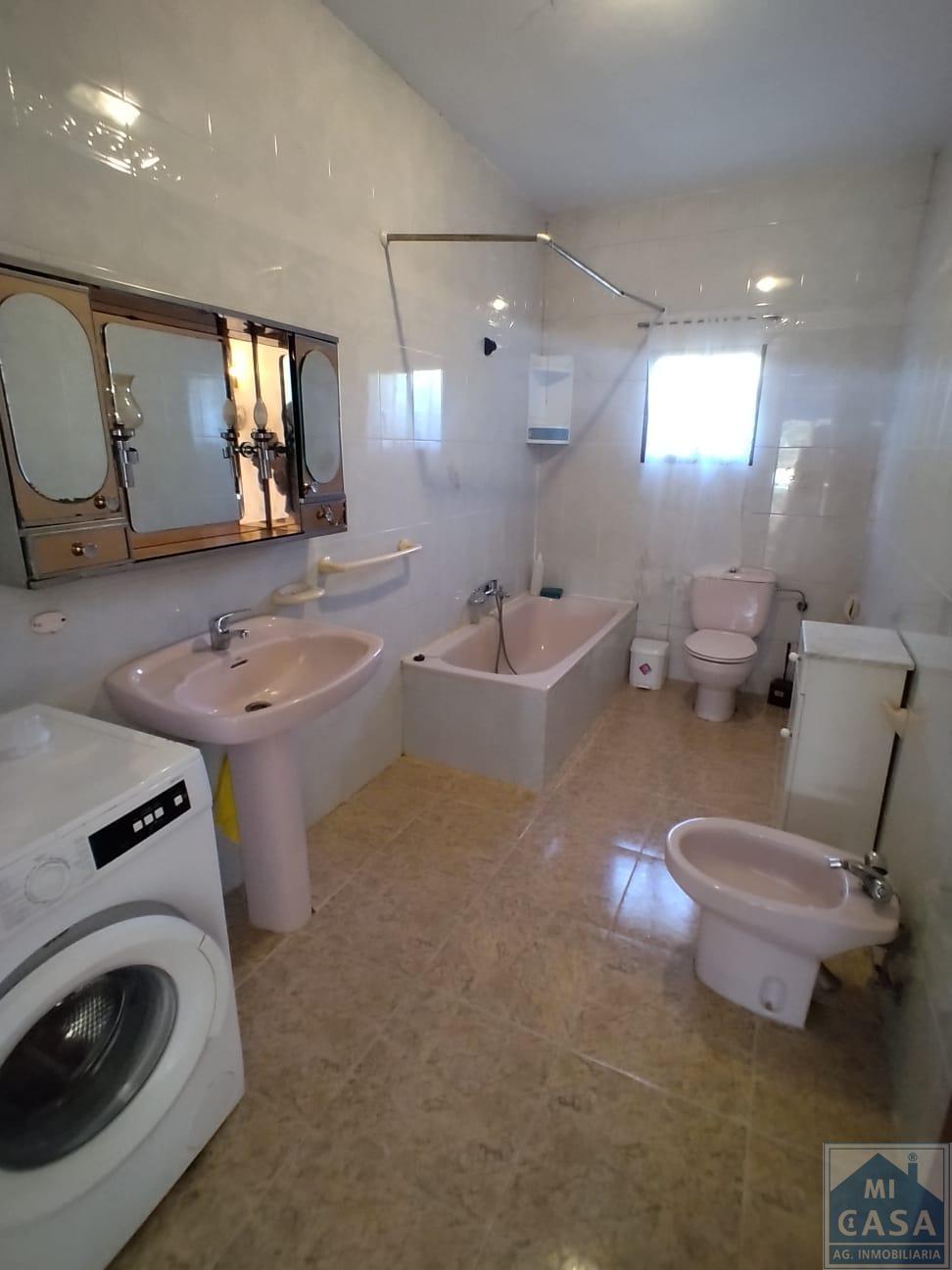 For sale of chalet in Alcuéscar