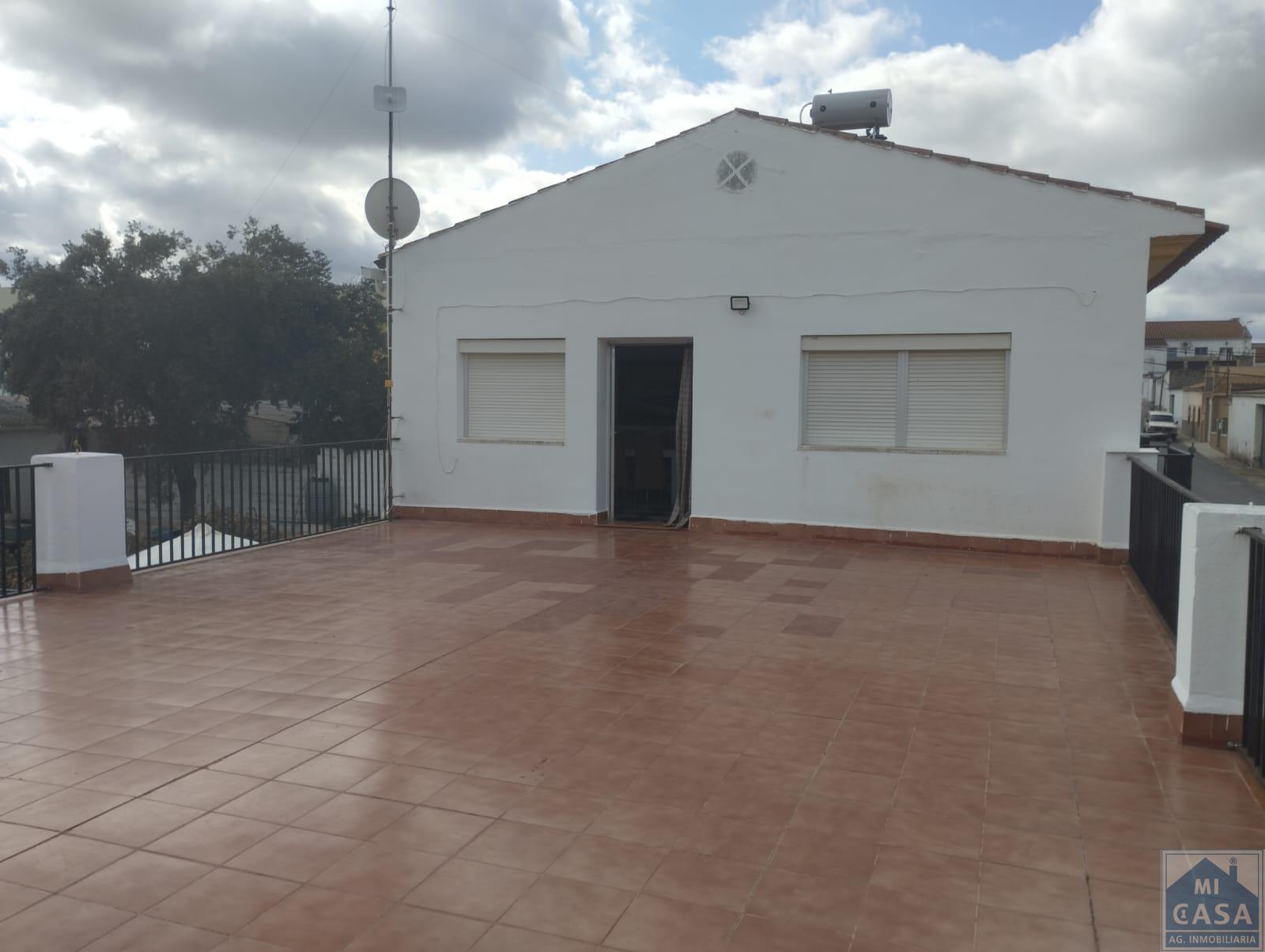 For sale of house in Trujillanos