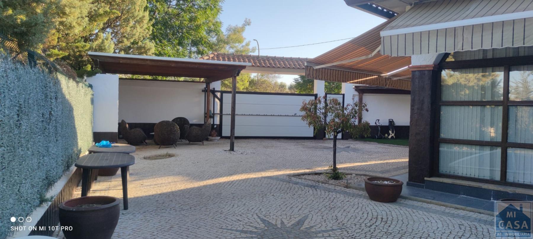 Venta de chalet en San Pedro de Mérida