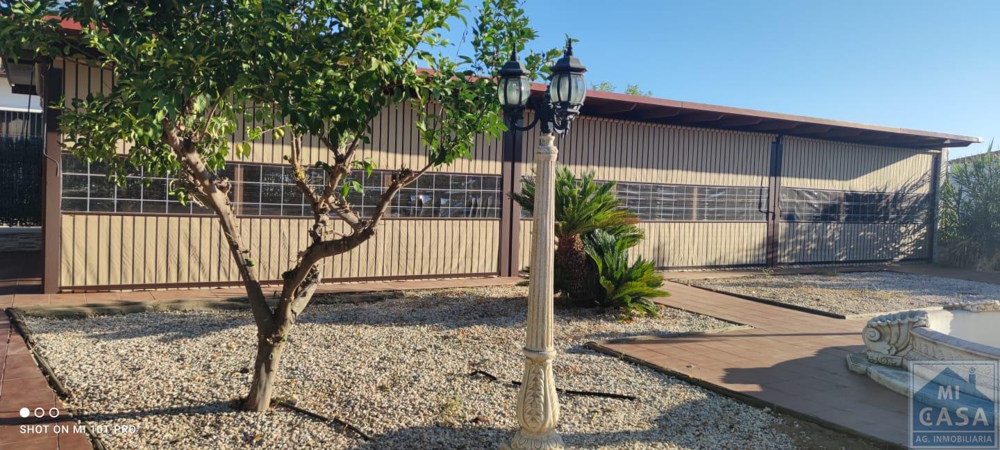 Venta de chalet en San Pedro de Mérida