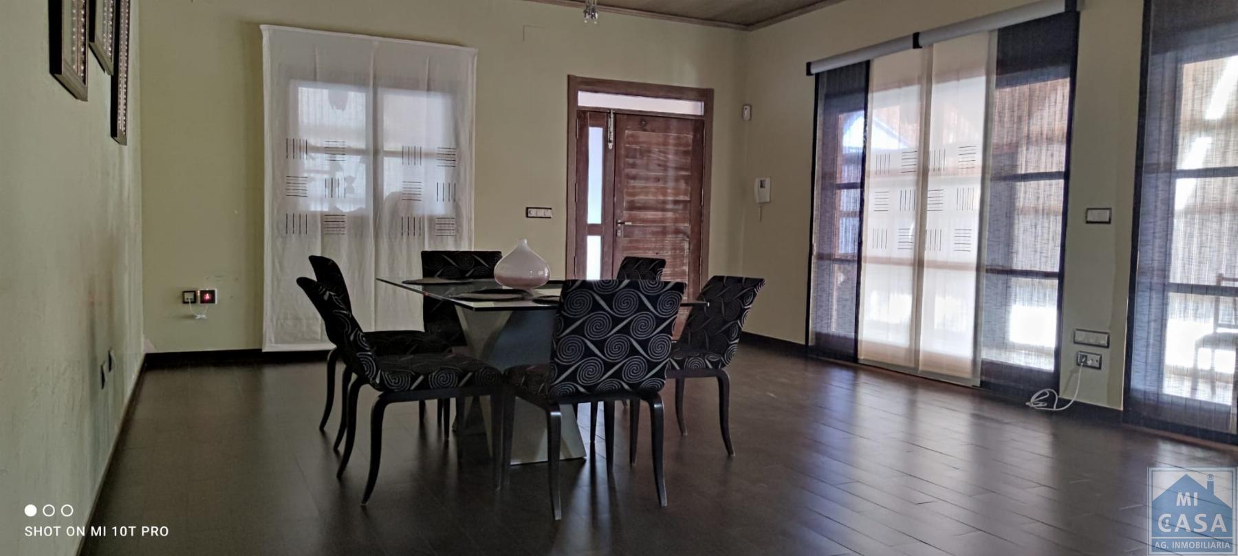 Venta de chalet en San Pedro de Mérida