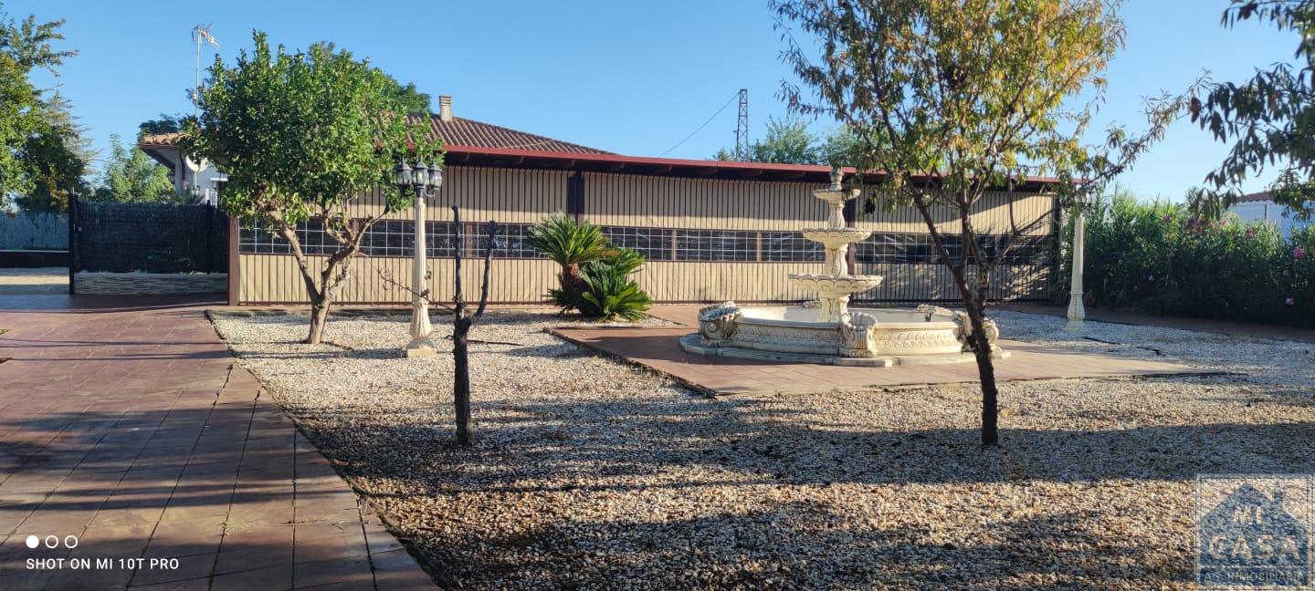 Venta de chalet en San Pedro de Mérida