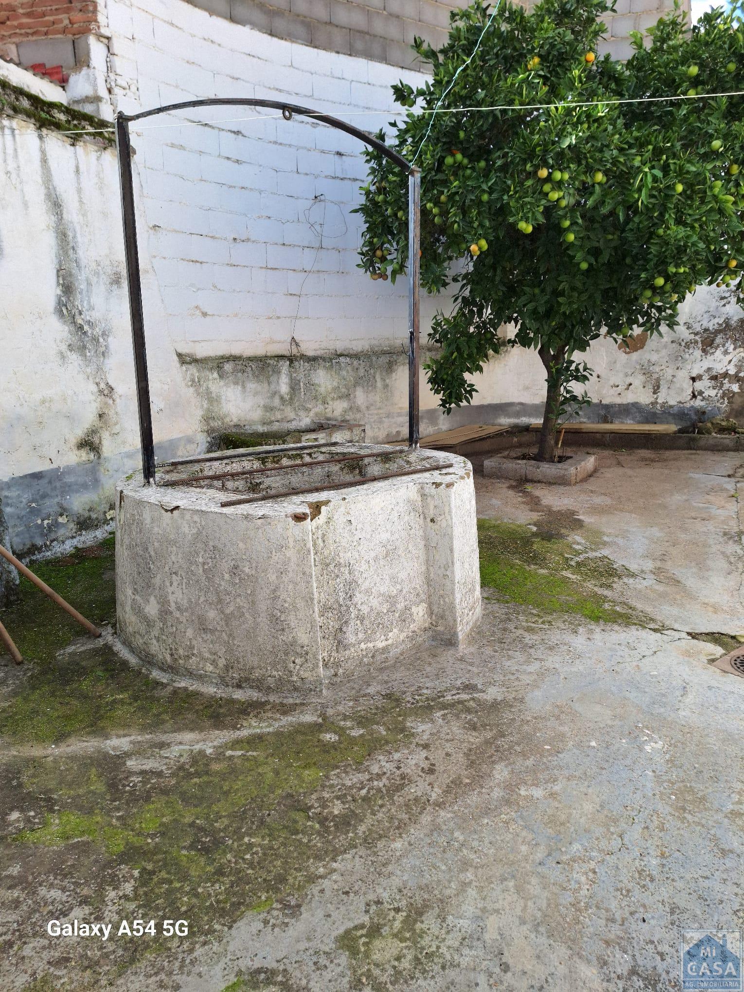 Venta de casa en Mirandilla