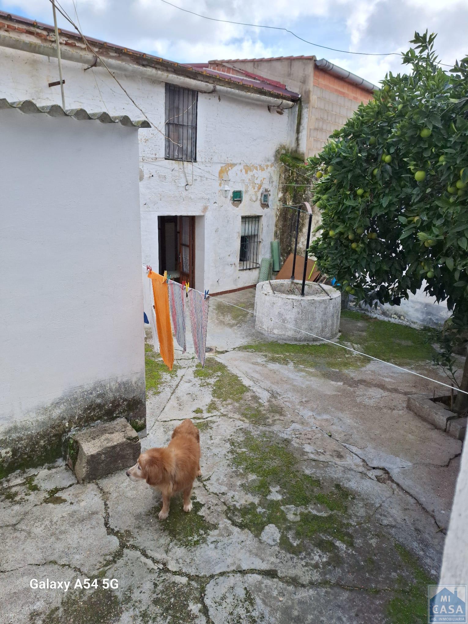 Venta de casa en Mirandilla
