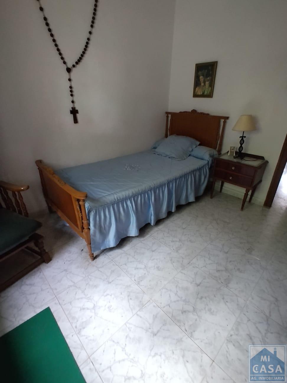 For sale of chalet in Mérida