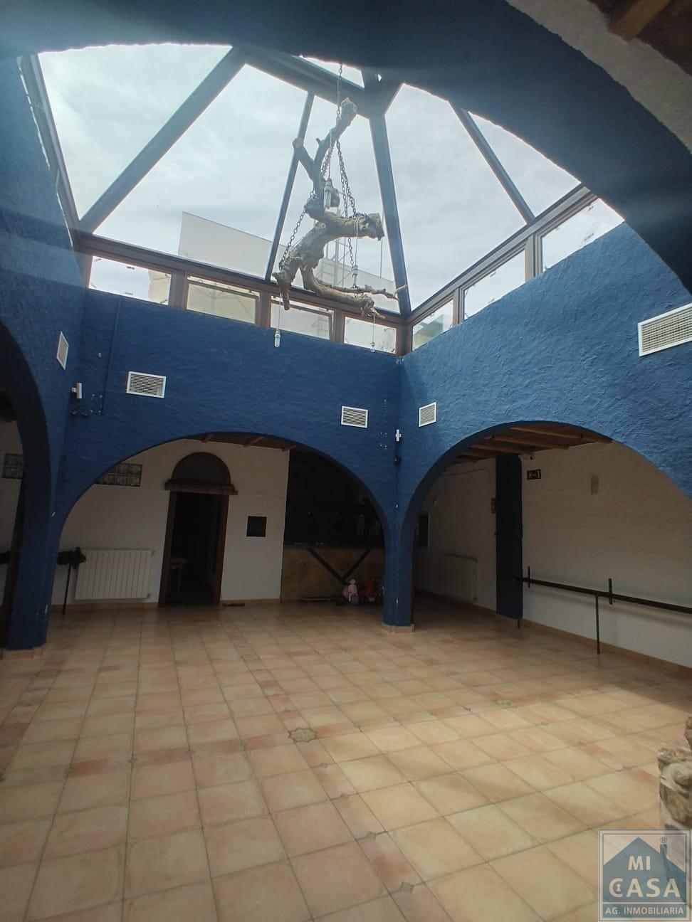 For sale of commercial in Mérida