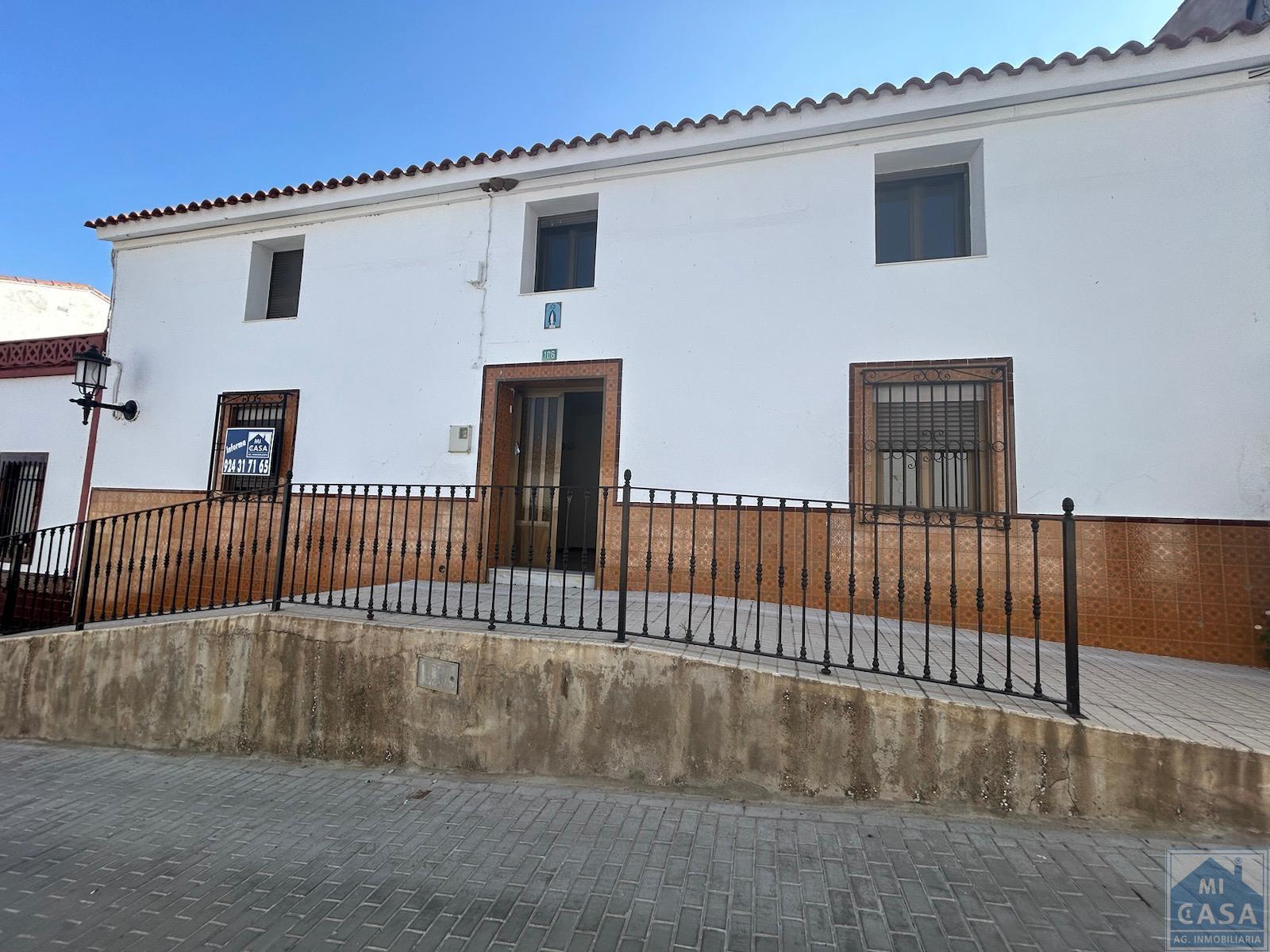 Venta de casa en Alange