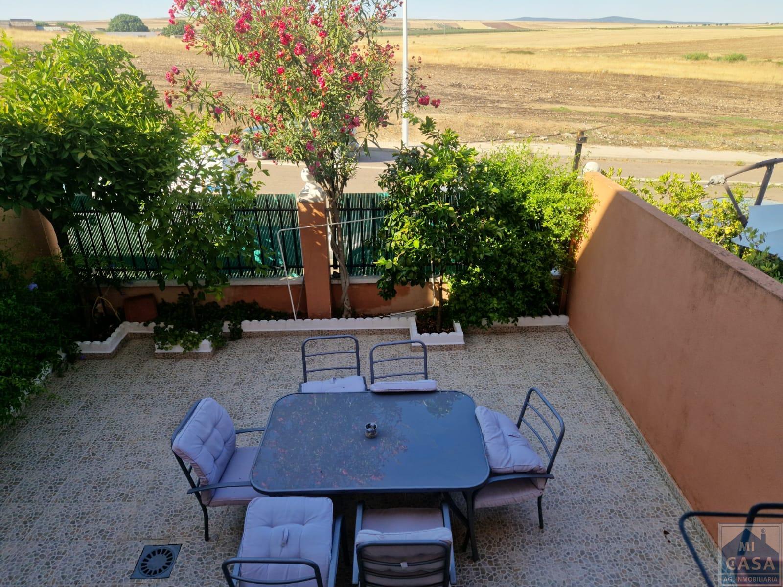 For sale of chalet in Mérida