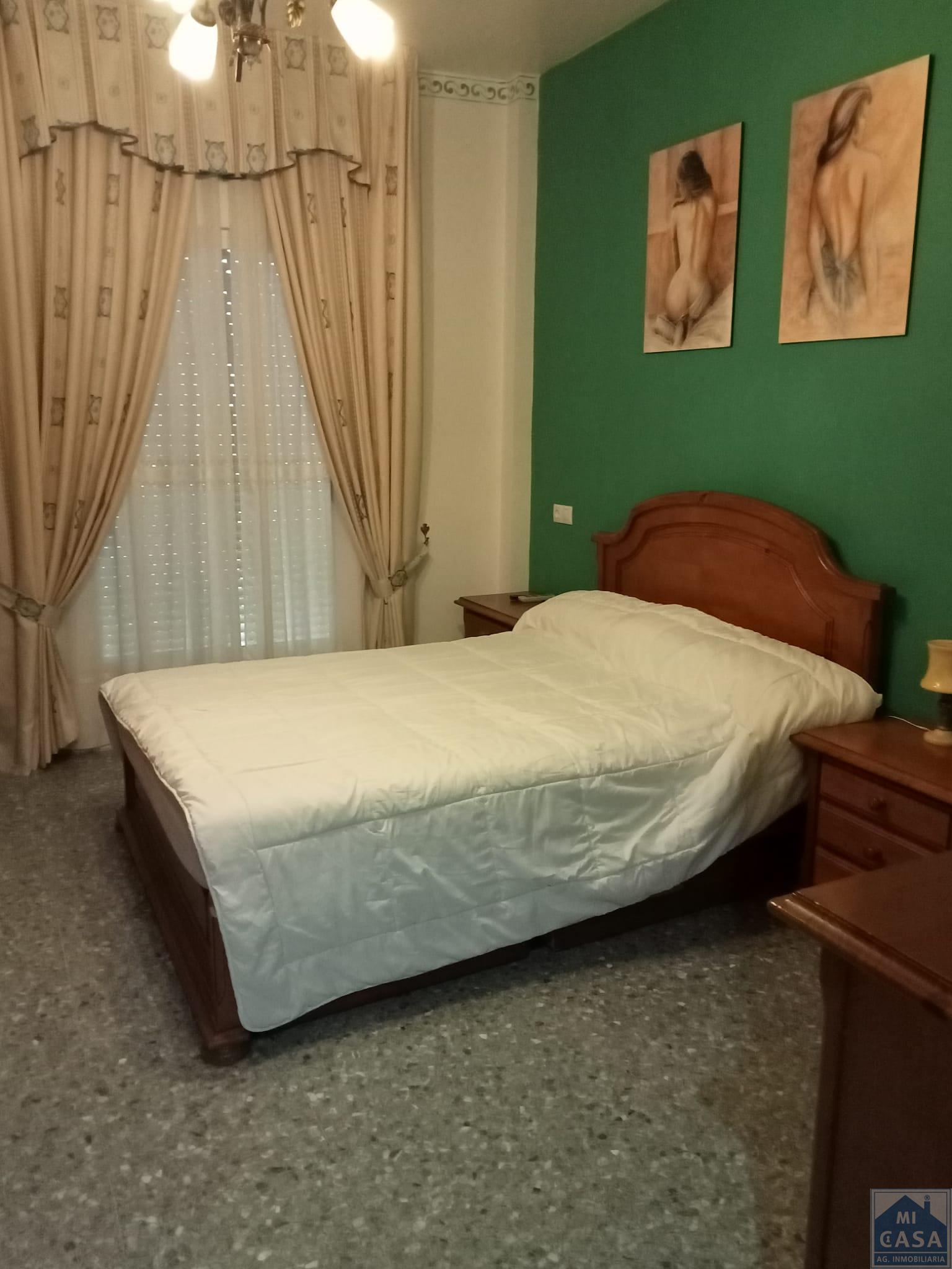 For sale of chalet in Mérida
