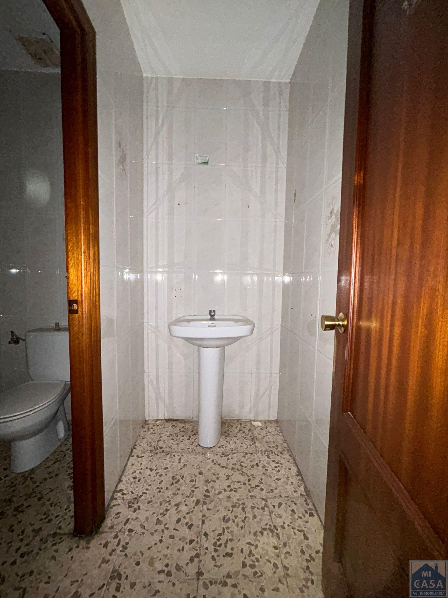 For sale of commercial in Mérida