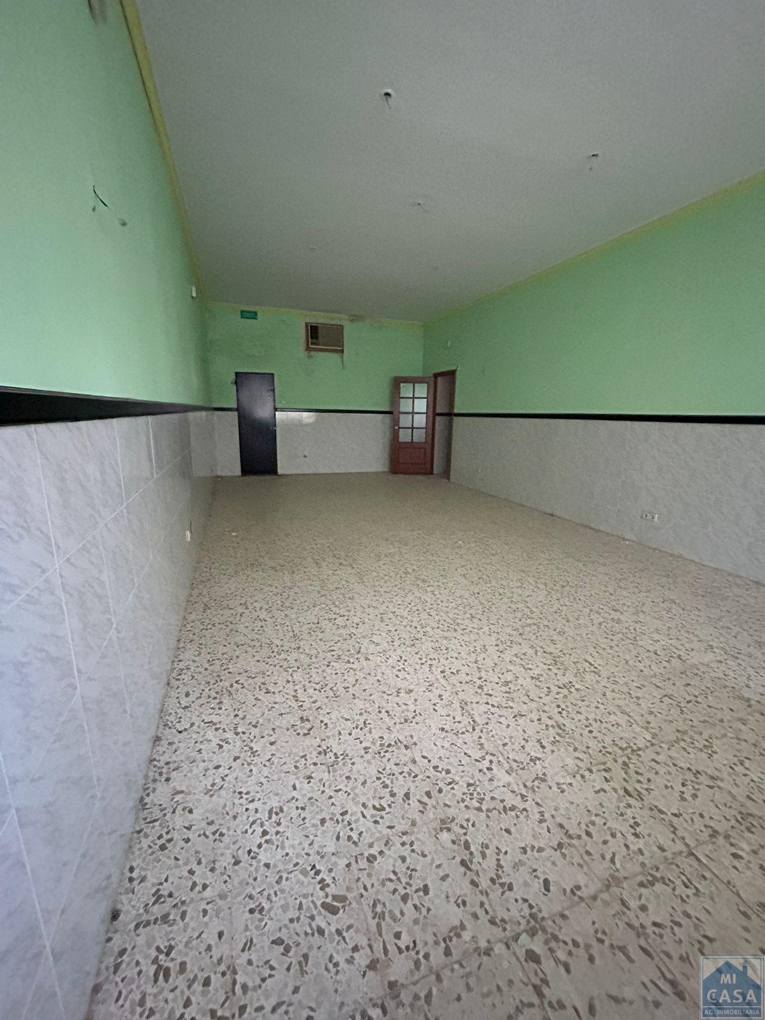 For sale of commercial in Mérida