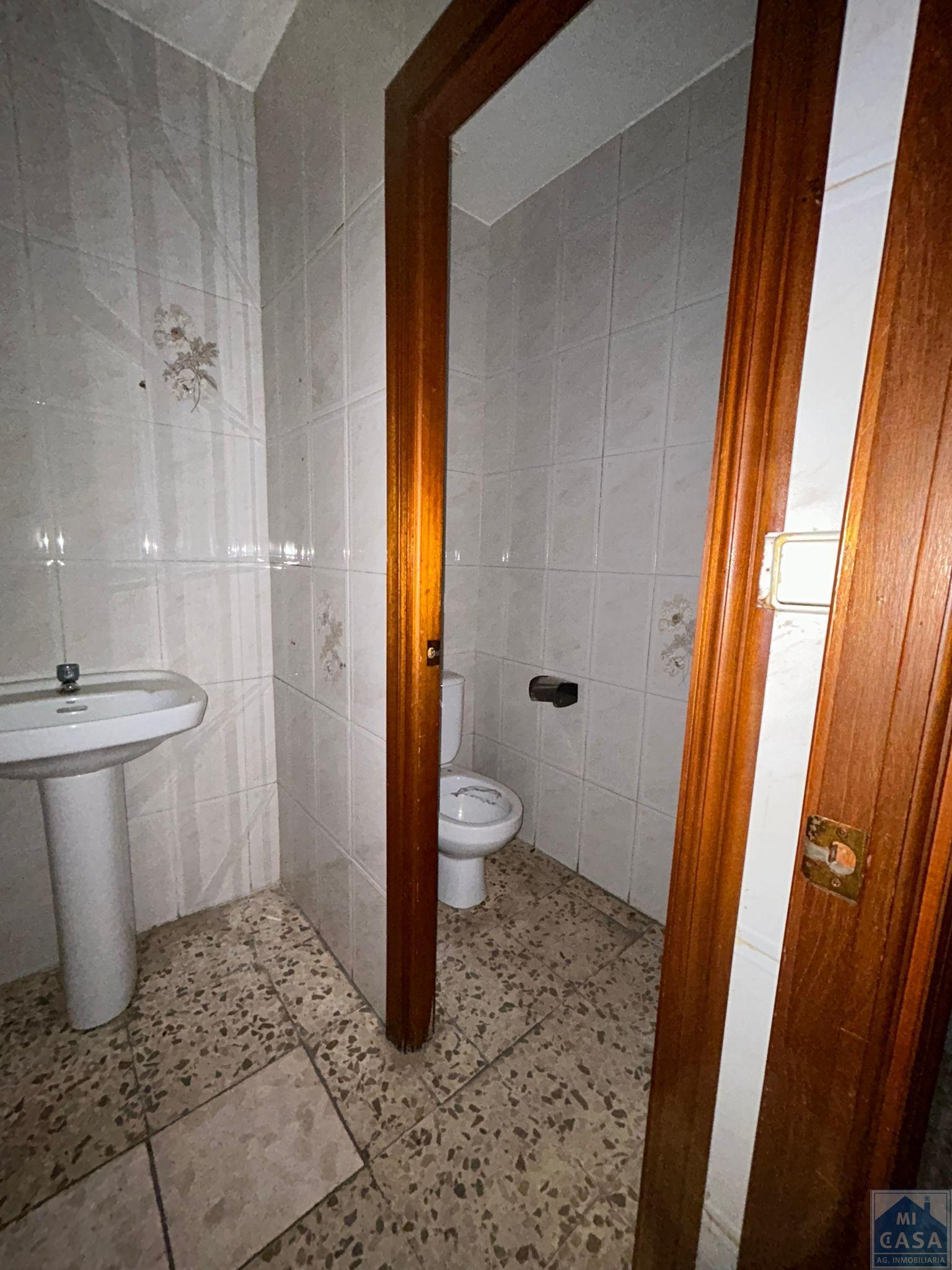 For sale of commercial in Mérida
