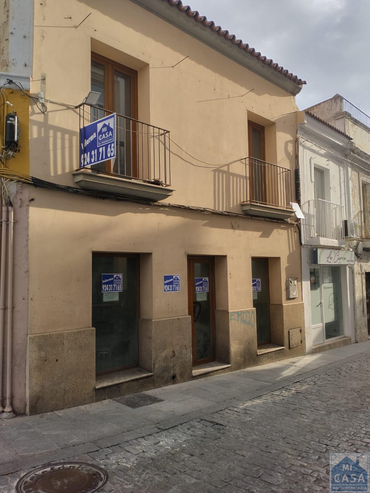 For sale of building in Mérida