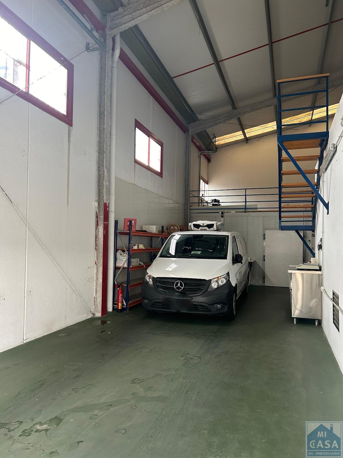 Alquiler de nave industrial en Mérida