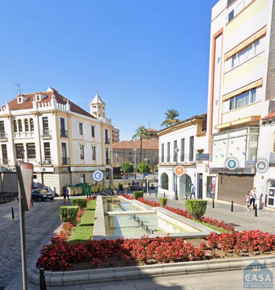 For sale of commercial in Mérida