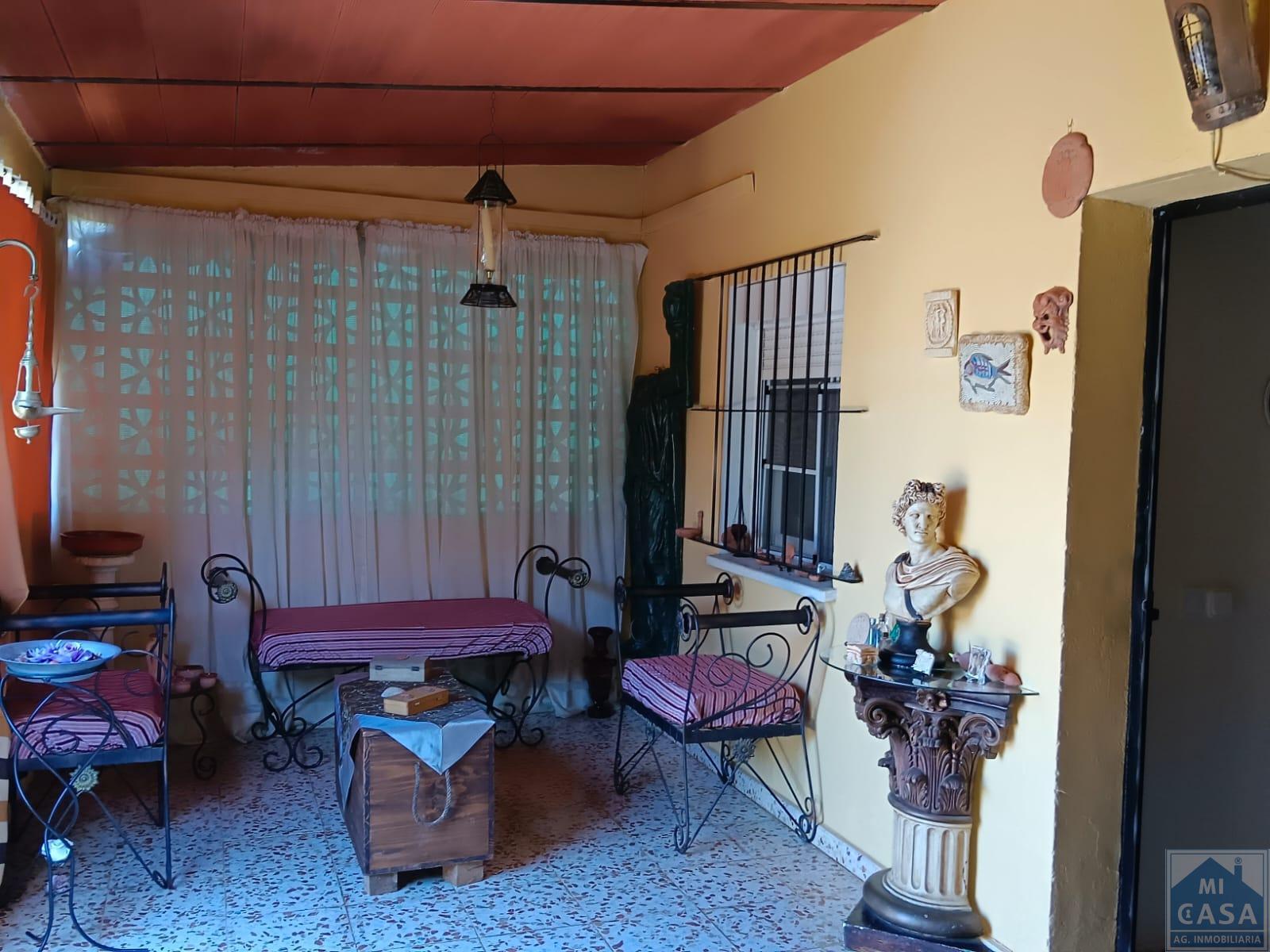 For sale of house in Don Álvaro