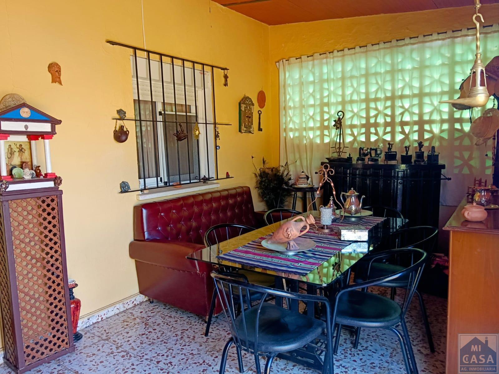 For sale of house in Don Álvaro