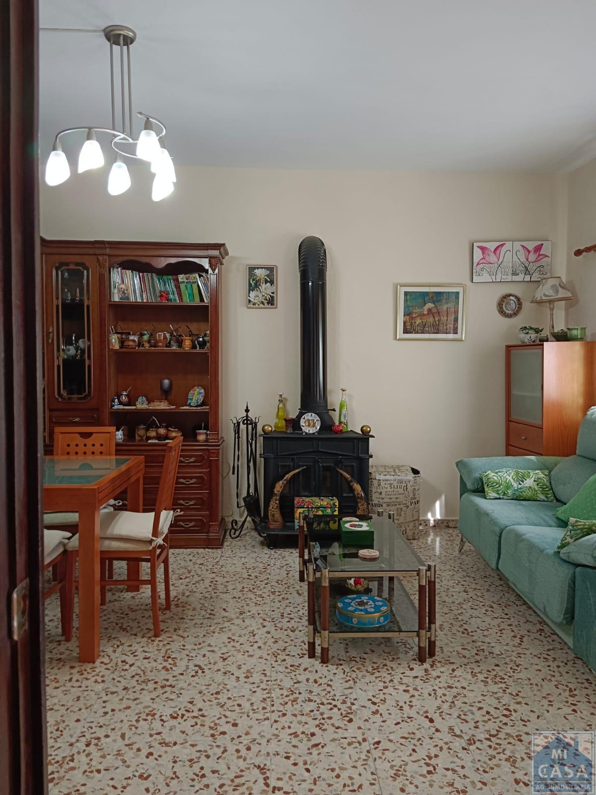 For sale of house in Don Álvaro